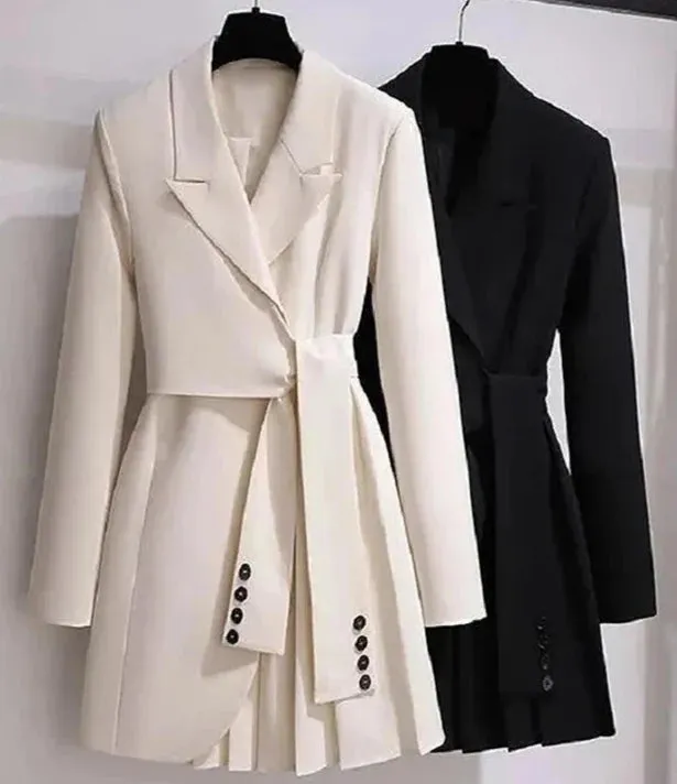 Women's Trench Coat Style Jacket for Classic Style